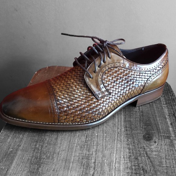 Johnston & Murphy  Woven Cap Toe